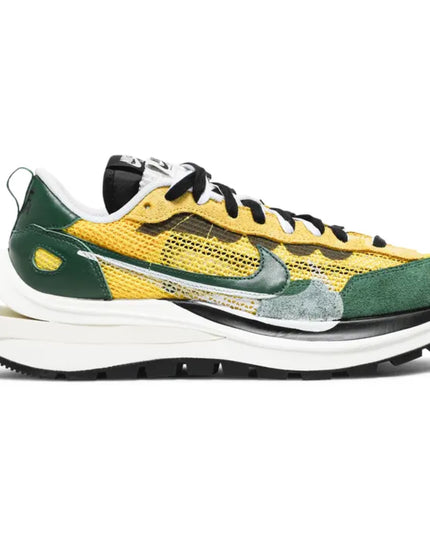 Sacai x Nike Vaporwaffle 'Tour Yellow Stadium Green'