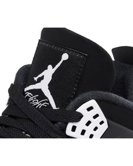 Air Jordan 4 Retro 'White Thunder'