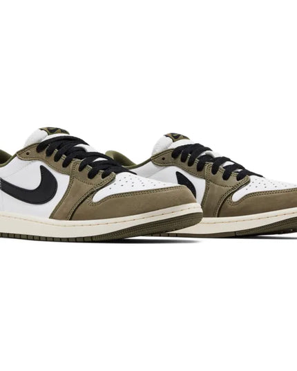 Air Jordan 1 Retro Low OG 'Medium Olive'