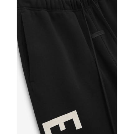 FEAR OF GOD ESSENTIALS Fleece Relaxed Sweatpants - Black (FW24)