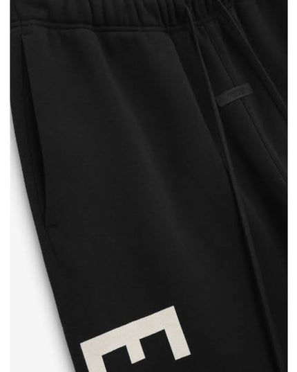 FEAR OF GOD ESSENTIALS Fleece Relaxed Sweatpants - Black (FW24)