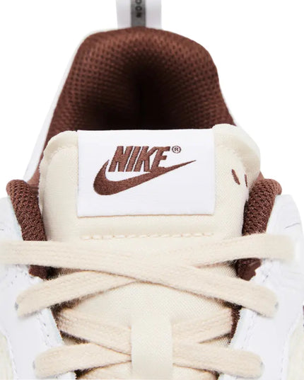 Travis Scott x Nike Zoom Field Jaxx 'Light Chocolate'