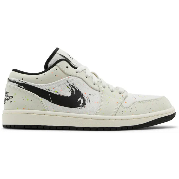 Air Jordan 1 Low &