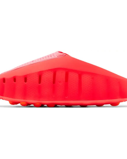 Nike Mind 001 Slide 'Solar Red'