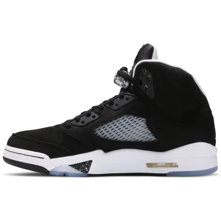 Air Jordan 5 Retro &