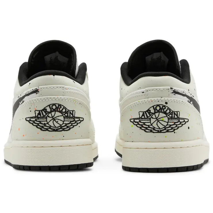 Air Jordan 1 Low &