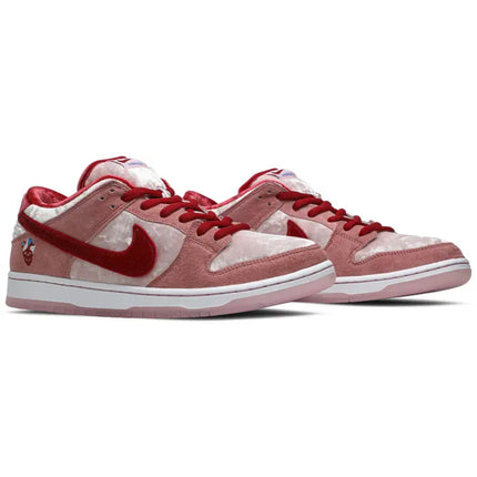 Nike SB Dunk Low 'StrangeLove Skateboards' (Regular Box)