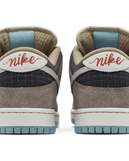 Nike SB Dunk Low 'Big Money Savings'