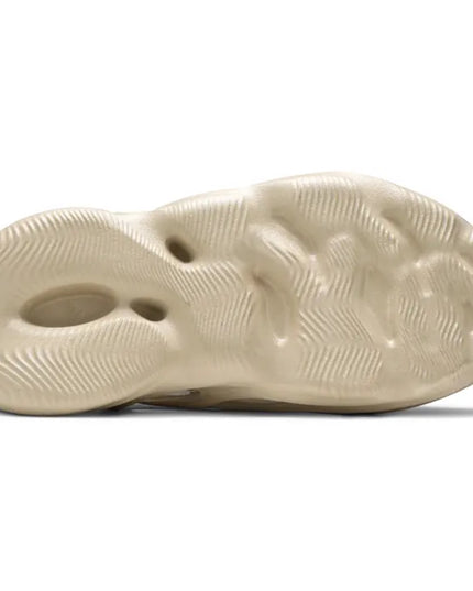 Adidas Yeezy Foam RNNR 'Sand'