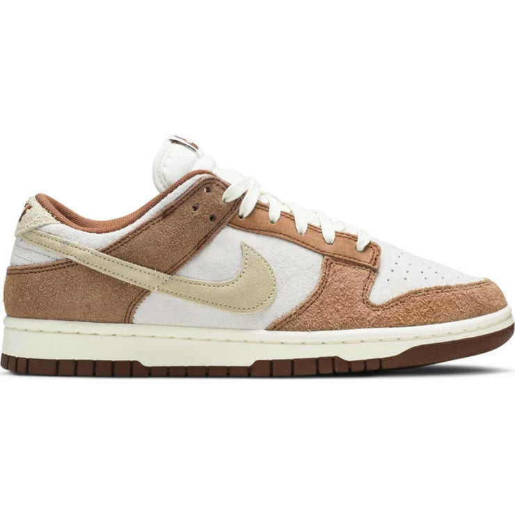 Nike Dunk Low &