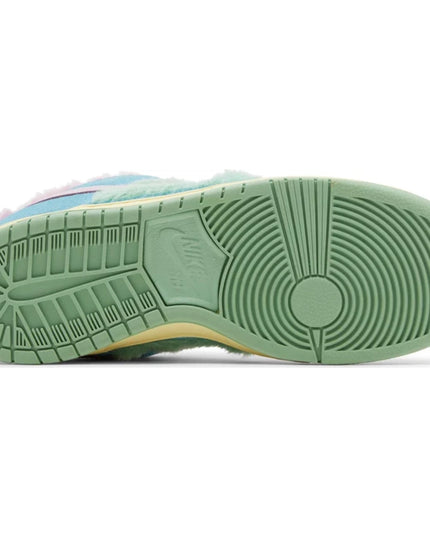Verdy x Nike SB Dunk Low 'Visty'