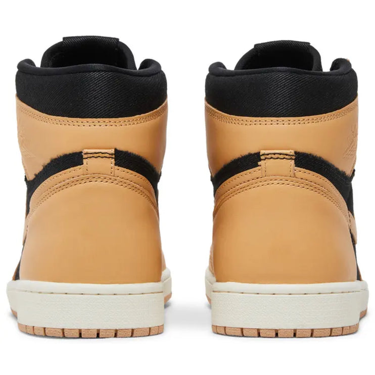 Air Jordan 1 Retro High OG 'Heirloom'