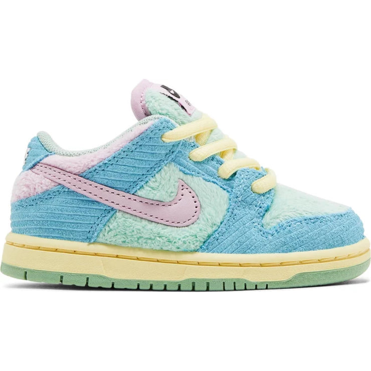 Verdy x Nike SB Dunk Low &