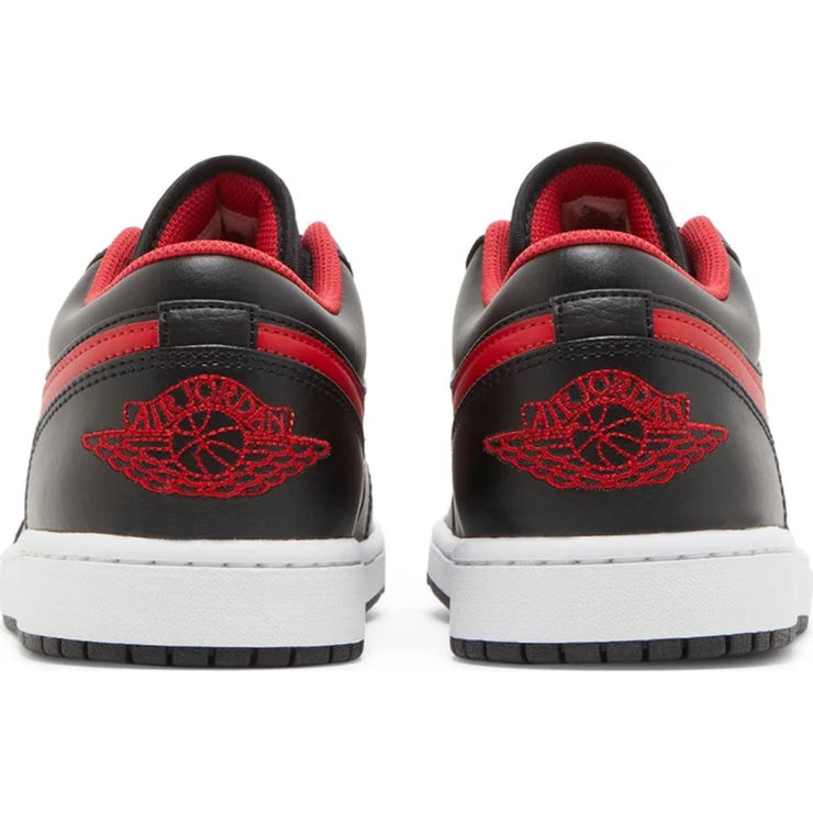 Air Jordan 1 Low &