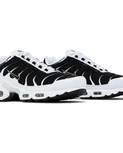 Nike Air Max Plus 'White Black Metallic Pewter'