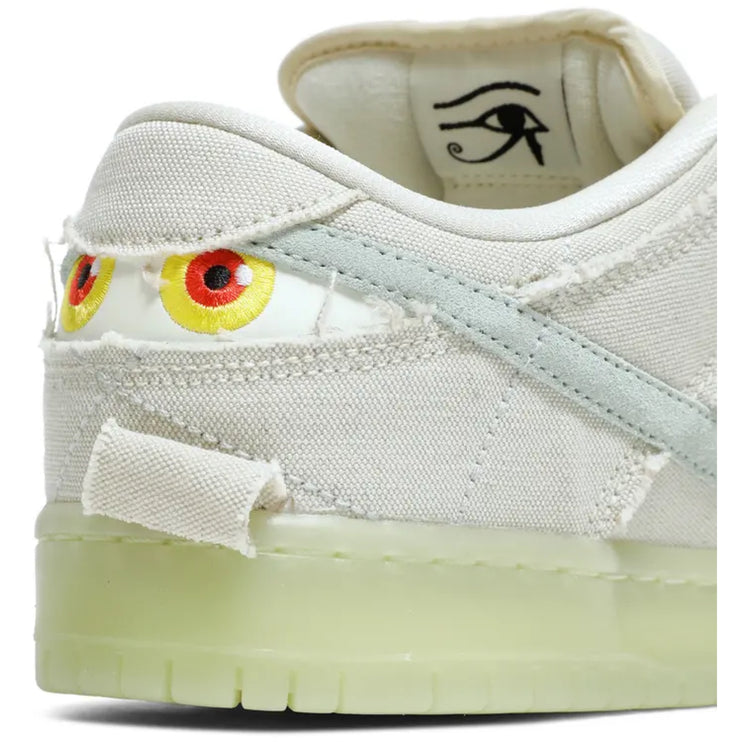 Nike SB Dunk Low 'Mummy'