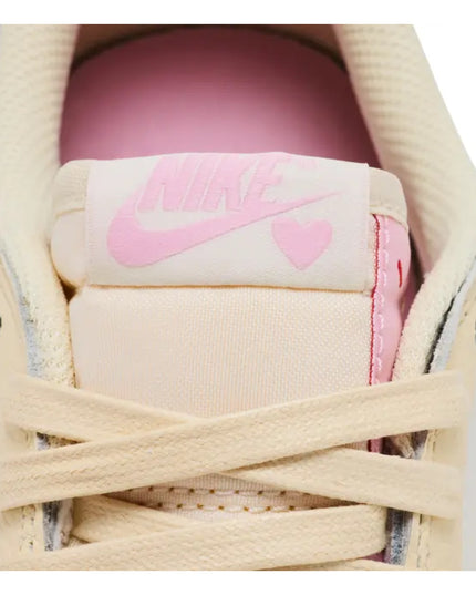 Travis Scott x Air Jordan 1 Retro Low OG 'Shy Pink'