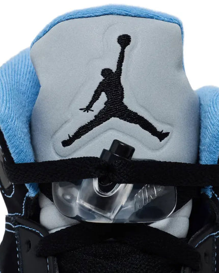 Air Jordan 5 Retro 'Black University Blue' (2026)