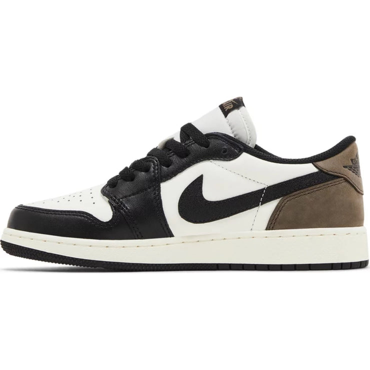 Air Jordan 1 Retro Low OG &