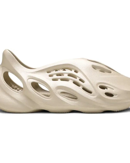 Adidas Yeezy Foam RNNR 'Sand'