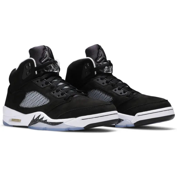 Air Jordan 5 Retro &