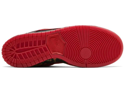 The Wizard of Oz x Nike SB Dunk Low 'Poppy Field'