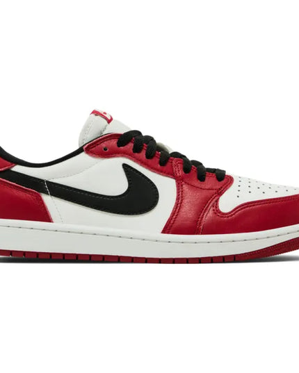 Air Jordan 1 Retro Low OG 'Chicago' (2025)