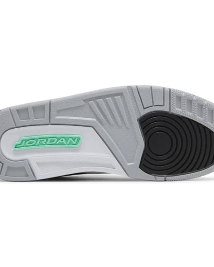 Air Jordan 3 Retro 'Green Glow'