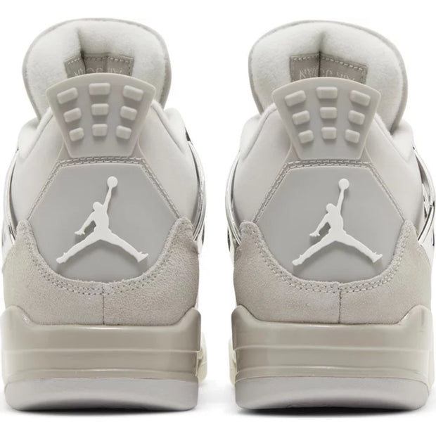 Air Jordan 4 Retro &