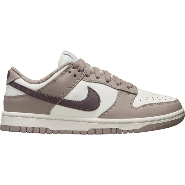 Nike Dunk Low &