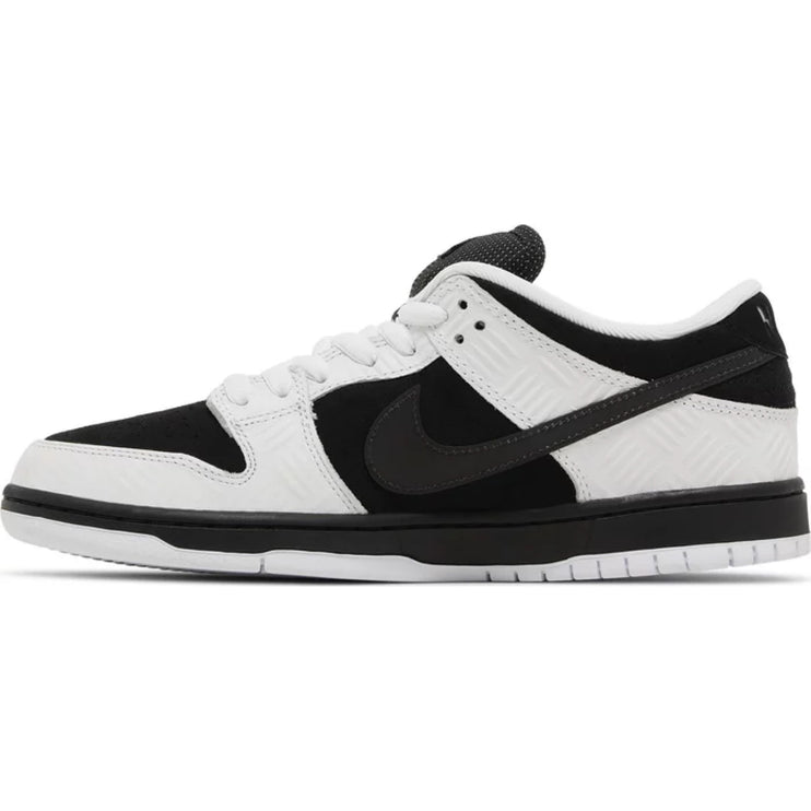 Nike SB Dunk Low 'TIGHTBOOTH'