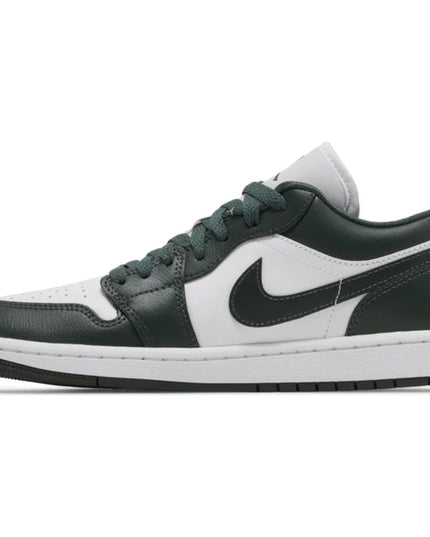 Air Jordan 1 Low 'Galactic Jade' (Women's)