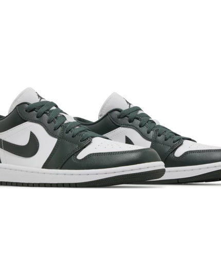 Air Jordan 1 Low 'Galactic Jade' (Women's)
