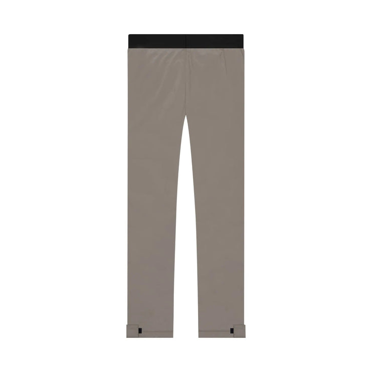 FEAR OF GOD ESSENTIALS Storm Pant - Desert Taupe (SS22)