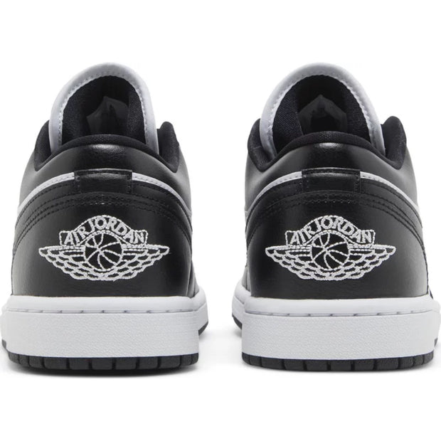 Air Jordan 1 Low &