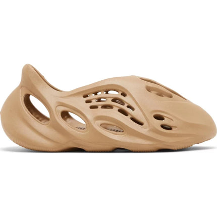 Adidas Yeezy Foam RNNR 'Clay Taupe'