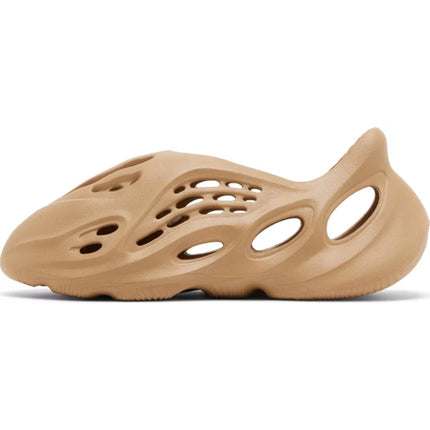 Adidas Yeezy Foam RNNR 'Clay Taupe'