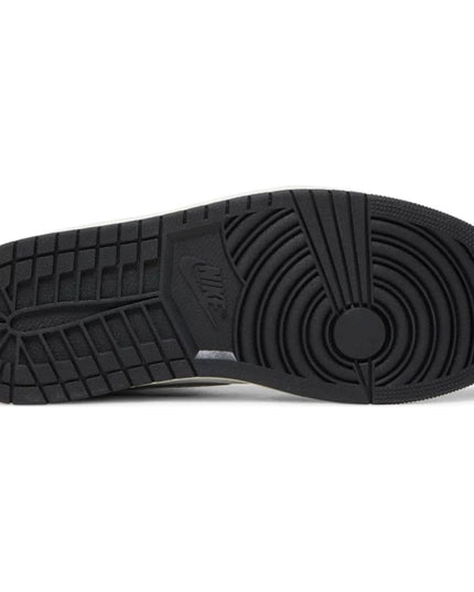 Air Jordan 1 Retro High OG 'Washed Black'