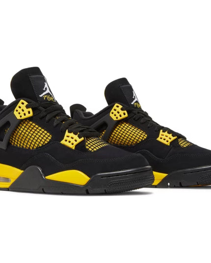Air Jordan 4 Retro 'Thunder' (2023)