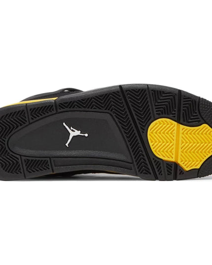 Air Jordan 4 Retro 'Thunder' (2023)