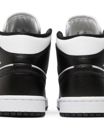 Air Jordan 1 Mid 'Panda' (Women's)