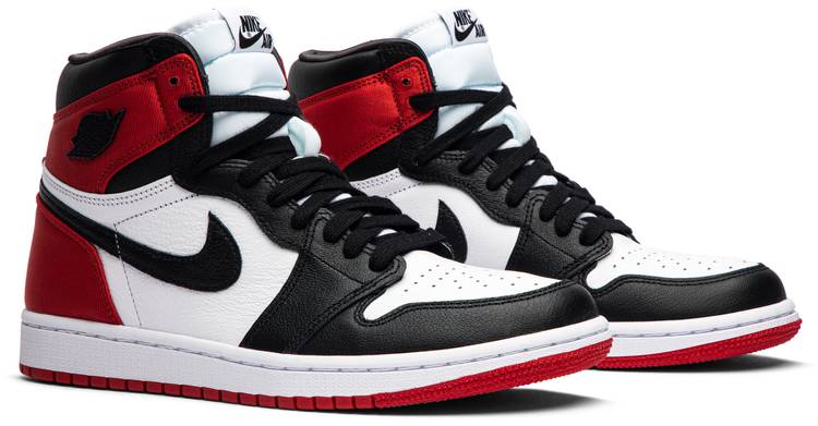 Air Jordan 1 Retro High 'Satin Black Toe' (Women's)