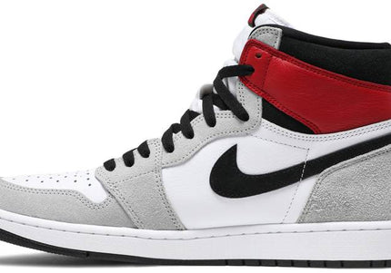 Air Jordan 1 Retro High 'Light Smoke Grey'