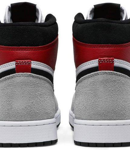 Air Jordan 1 Retro High 'Light Smoke Grey'