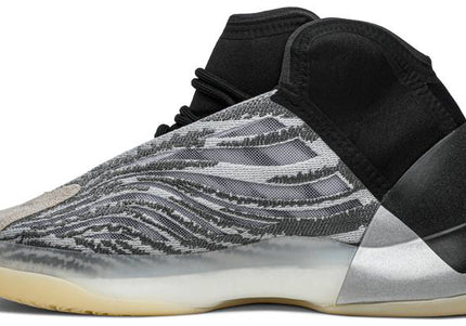 Adidas Yeezy Quantum (Lifestyle Model)