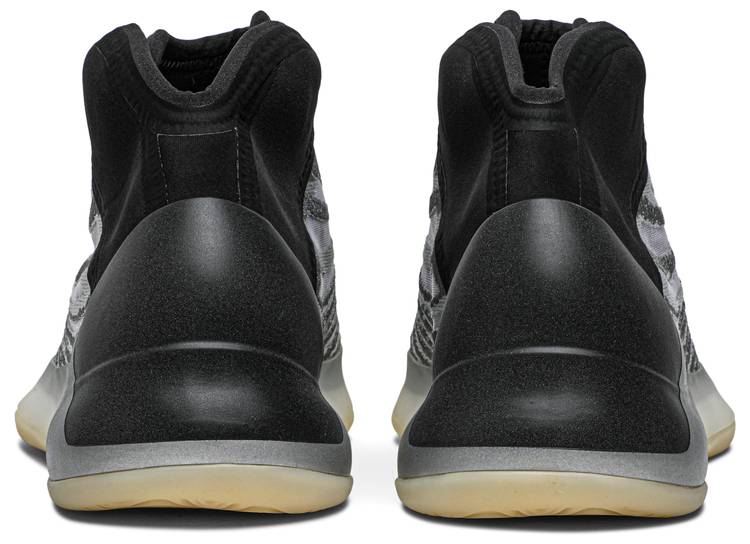 Adidas Yeezy QNTM (Lifestyle Model)