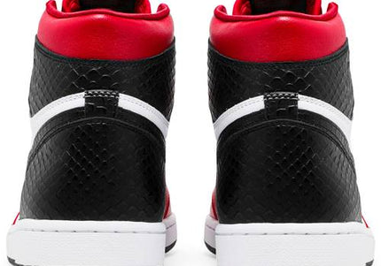Air Jordan 1 Retro High 'Satin Snake Chicago' (Women's)