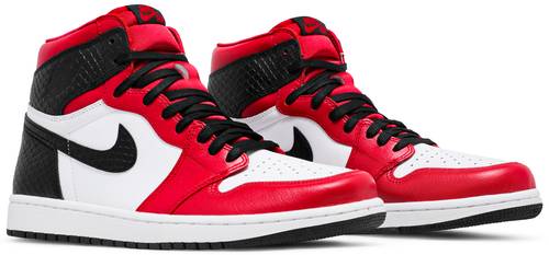 Air Jordan 1 Retro High 'Satin Snake Chicago' (Women's)