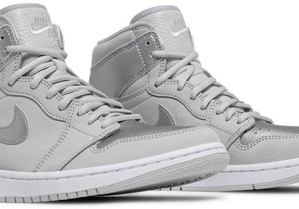 Air Jordan 1 Retro High CO Japan 'Neutral Grey'
