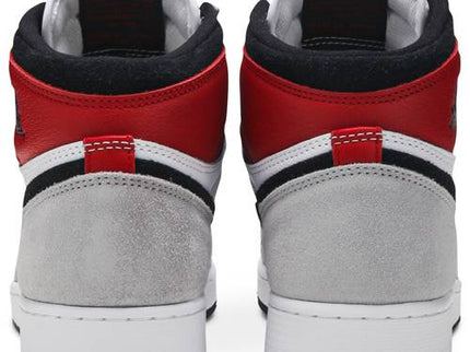 Air Jordan 1 Retro High 'Light Smoke Grey' (GS)